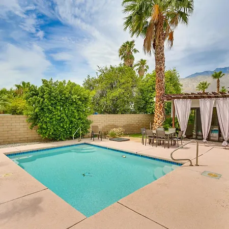 Pet-Friendly Palm Springs Home - 2 Mi To Downtown!